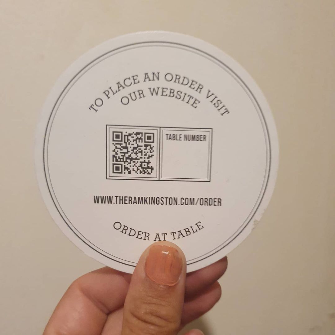 QR Code pub order sticker